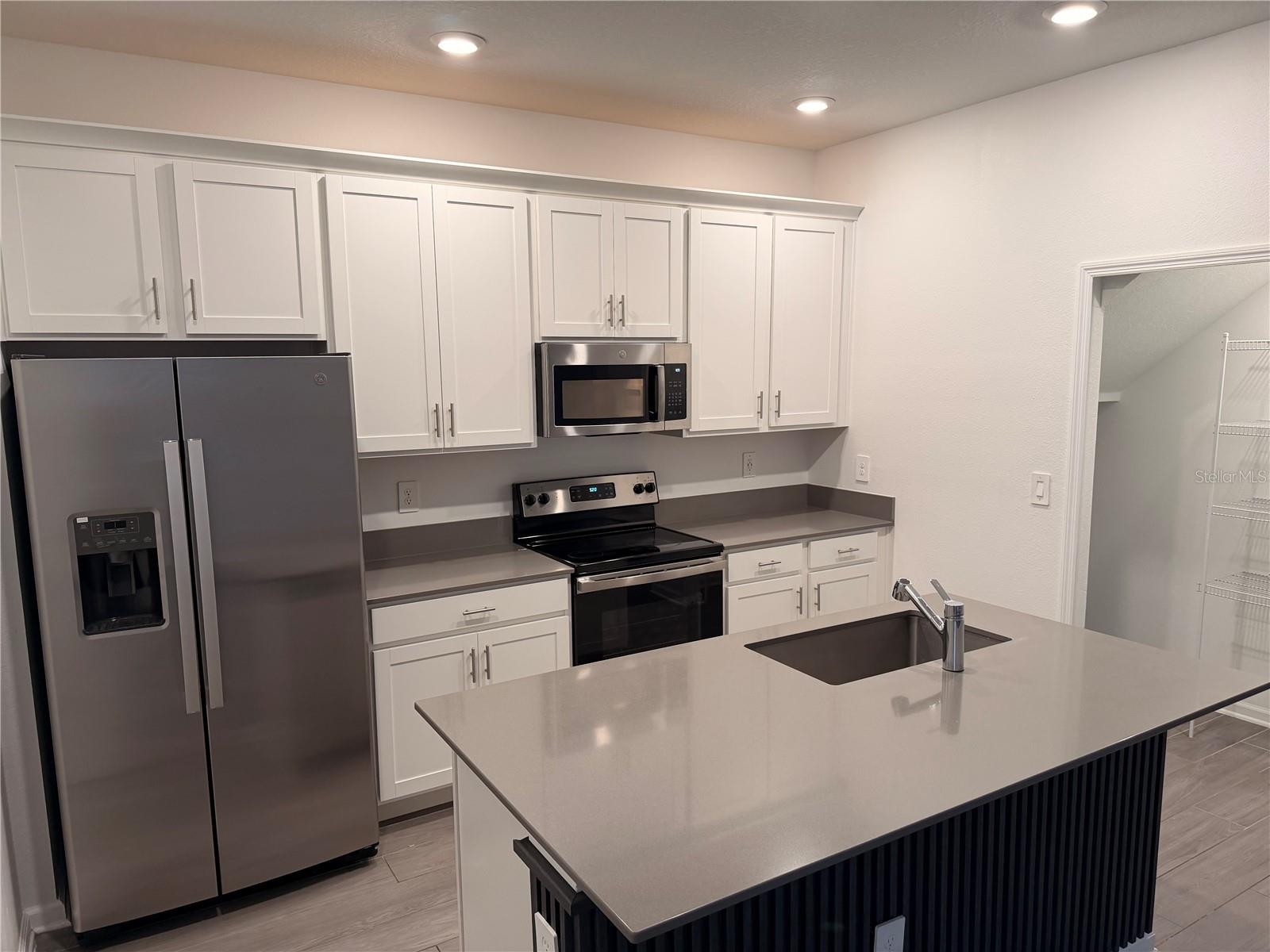 1687 CONTENTMENT LOOP, KISSIMMEE, FL, 34744