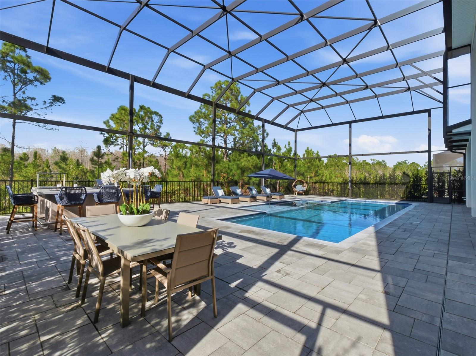 O6379130 Property Photo