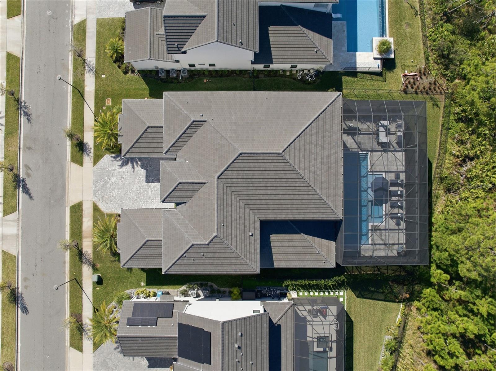 O6379130 Property Photo