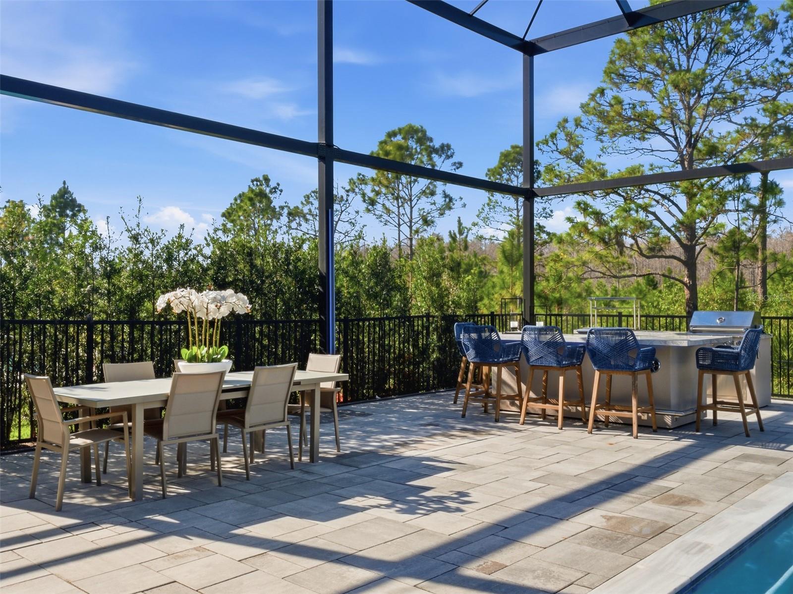 O6379130 Property Photo