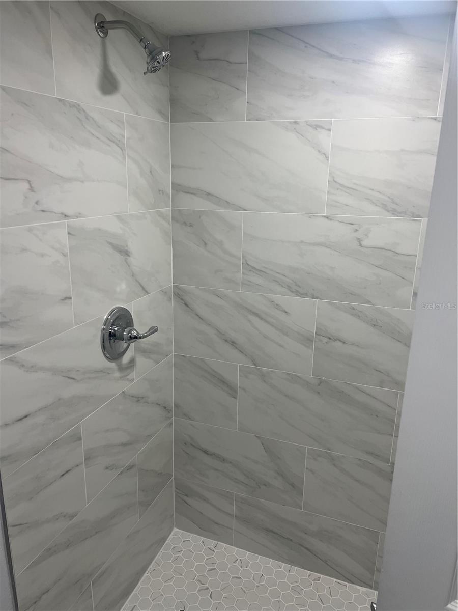 2105 N ALLENDALE AVE #A, SARASOTA, FL, 34234