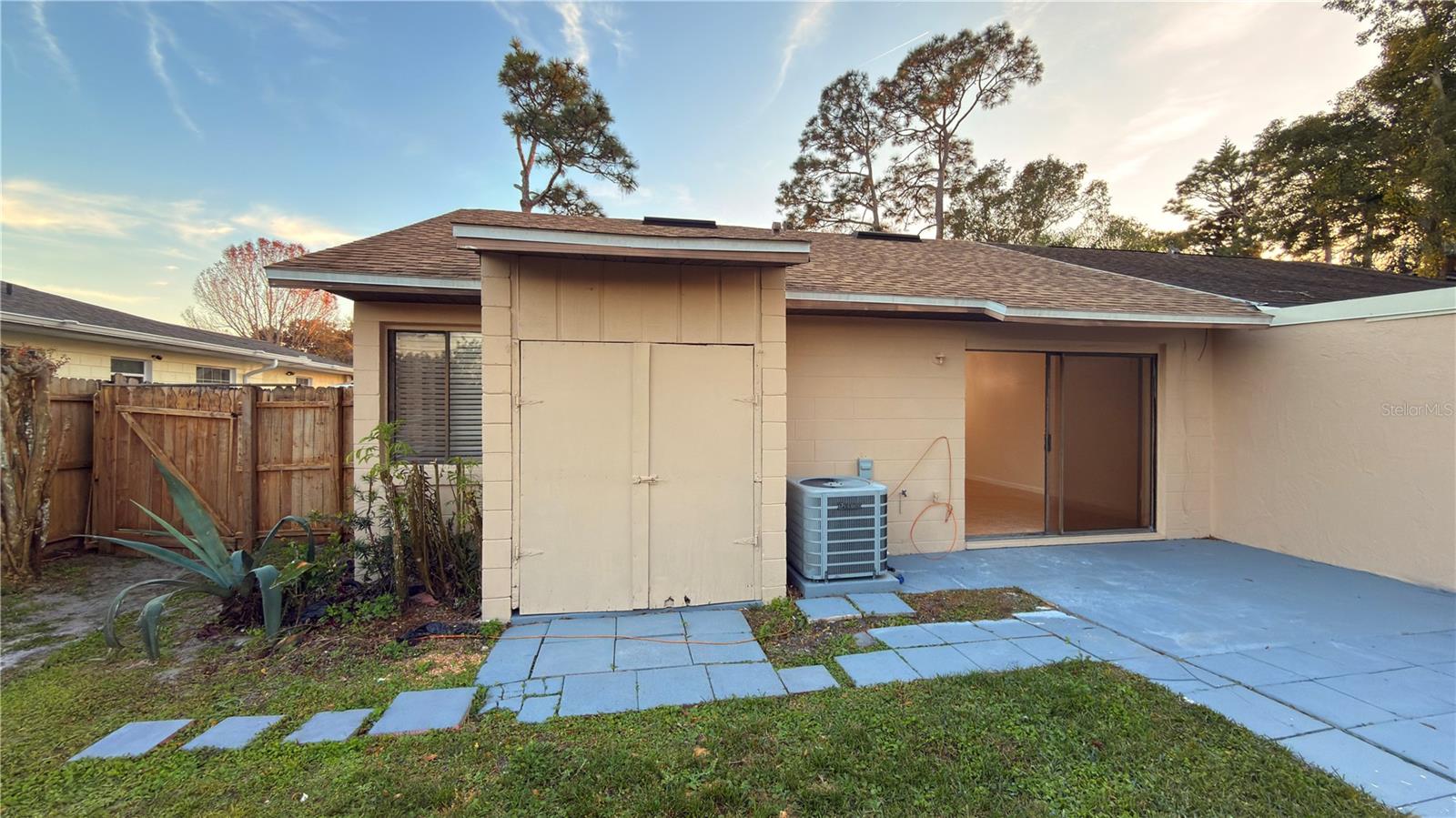 5995 BROWN BARK DR, ORLANDO, FL, 32822