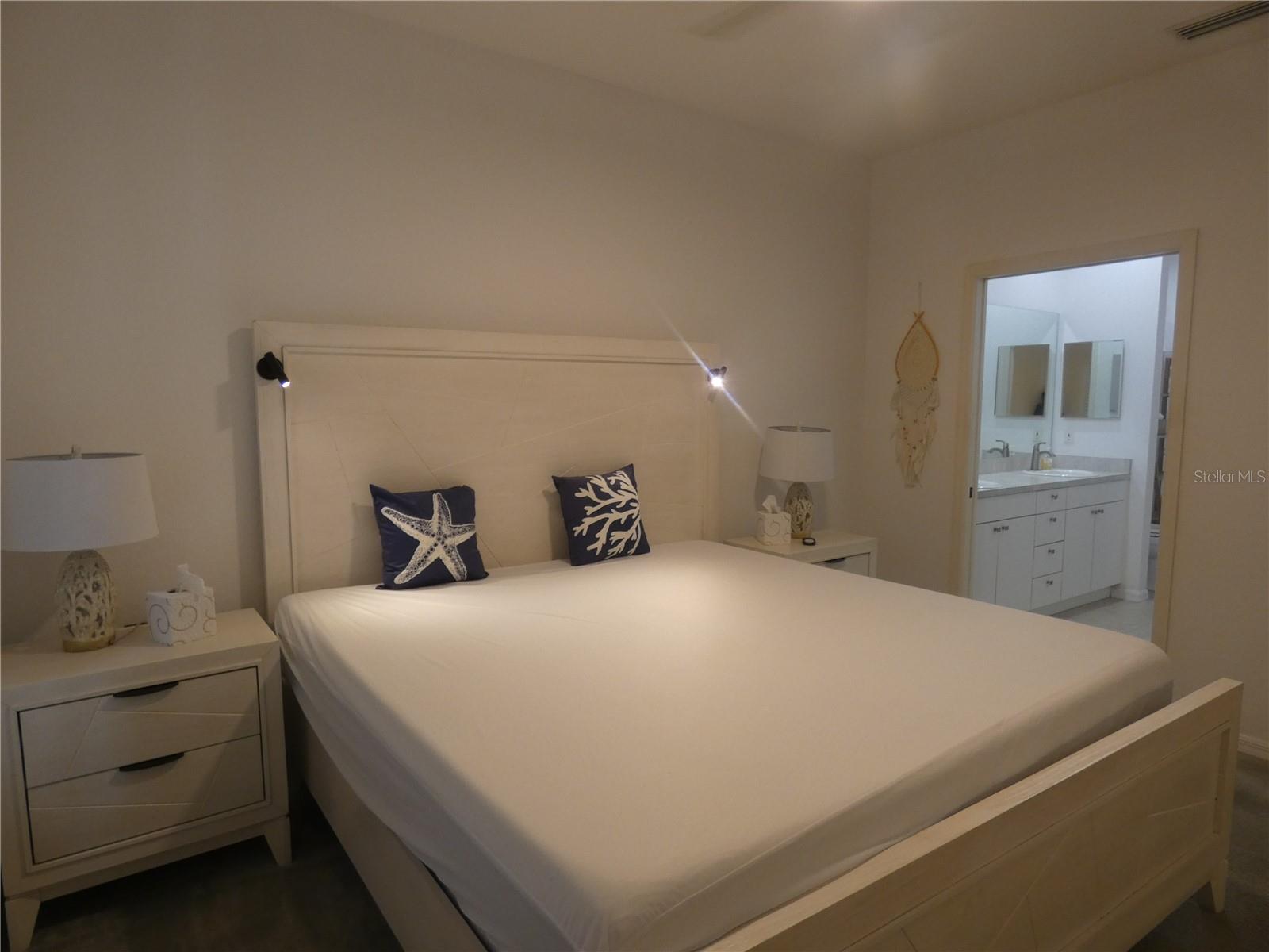 1448 WINDING OAK DR, PORT CHARLOTTE, FL, 33948