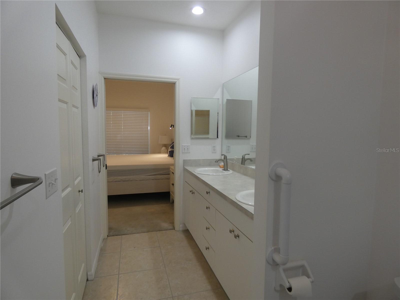 1448 WINDING OAK DR, PORT CHARLOTTE, FL, 33948