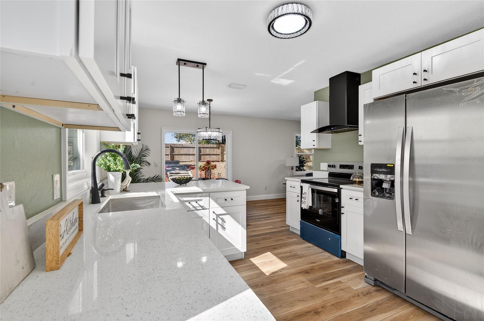 228 REGAL PARK DR, VALRICO, FL, 33594