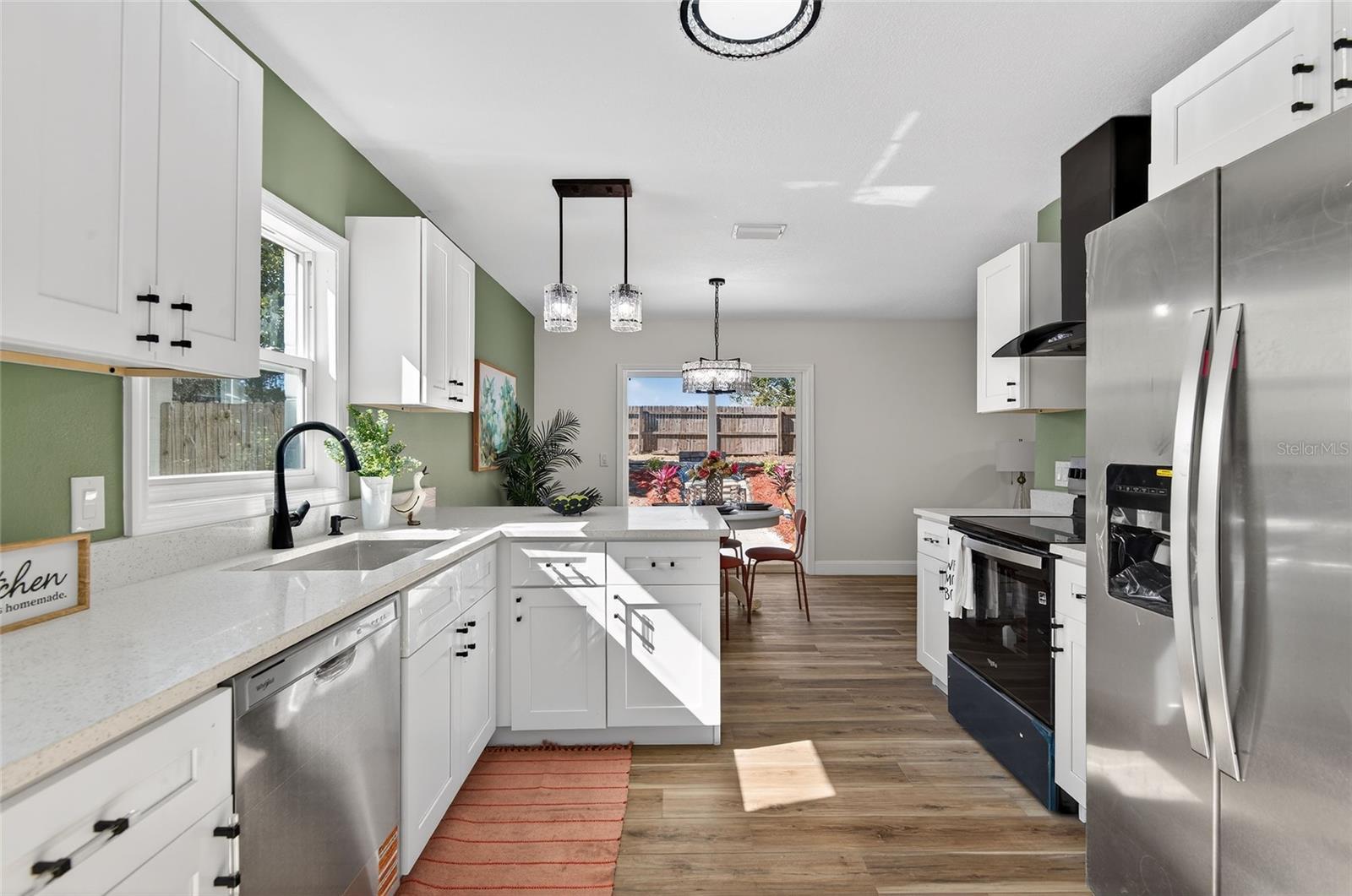 228 REGAL PARK DR, VALRICO, FL, 33594