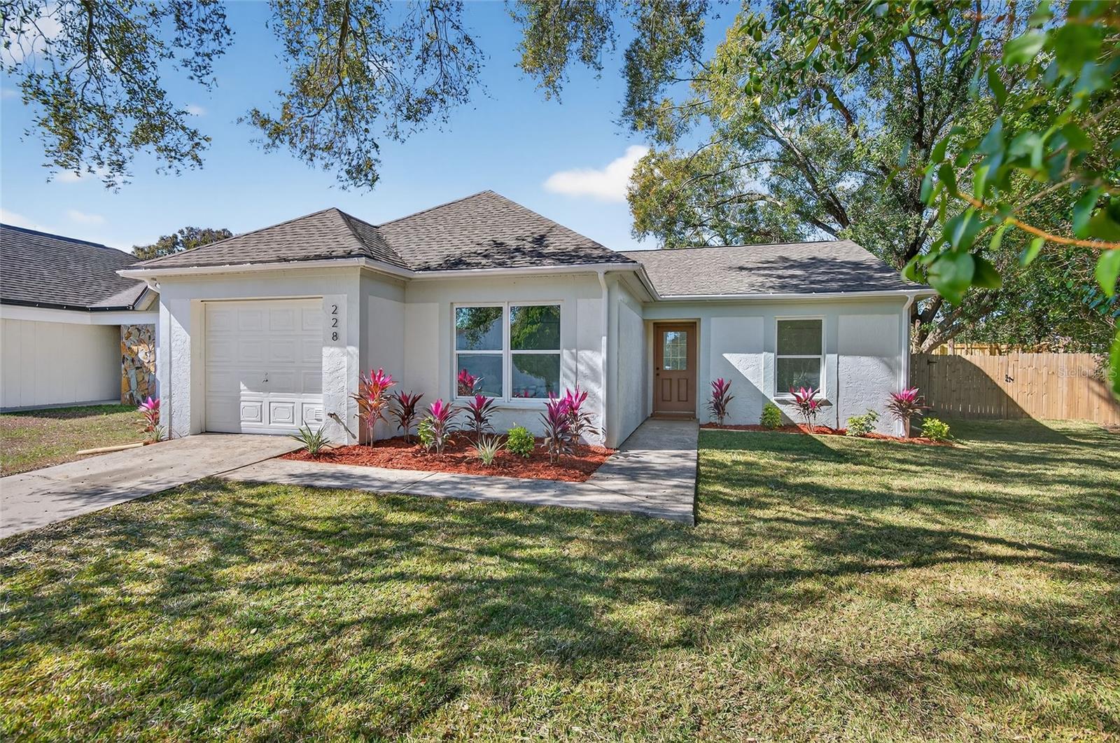 228 REGAL PARK DR, VALRICO, FL, 33594