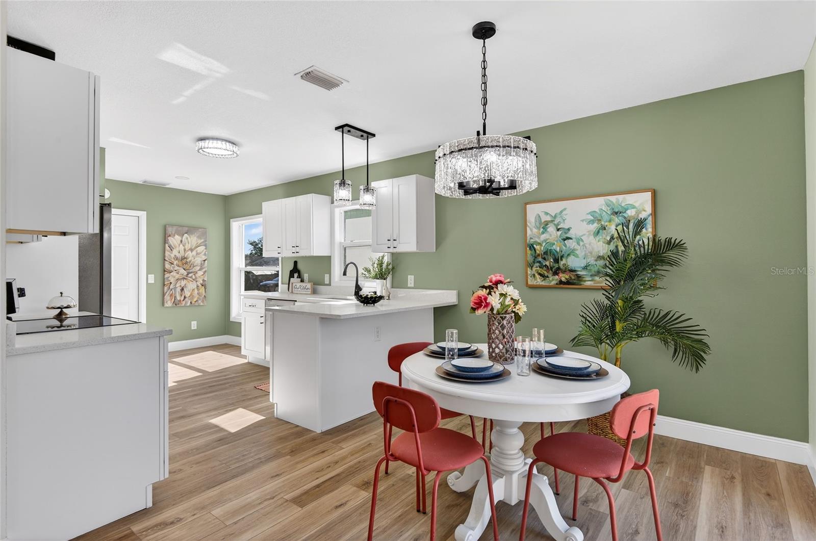 228 REGAL PARK DR, VALRICO, FL, 33594