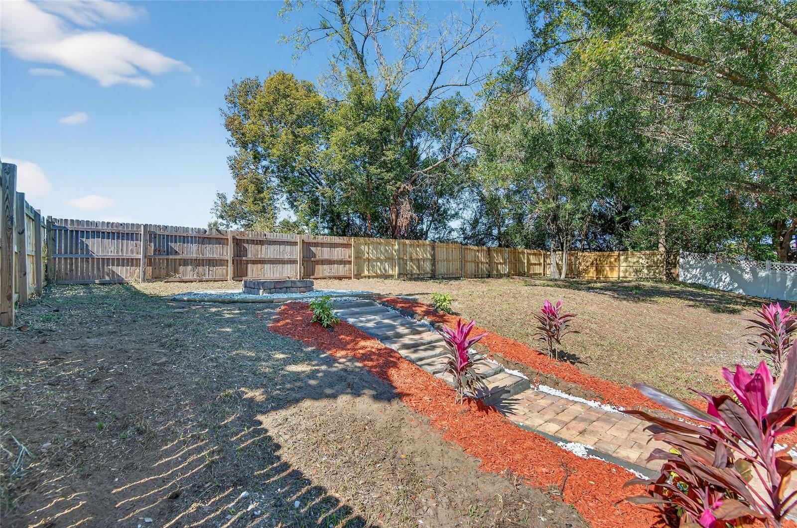 228 REGAL PARK DR, VALRICO, FL, 33594