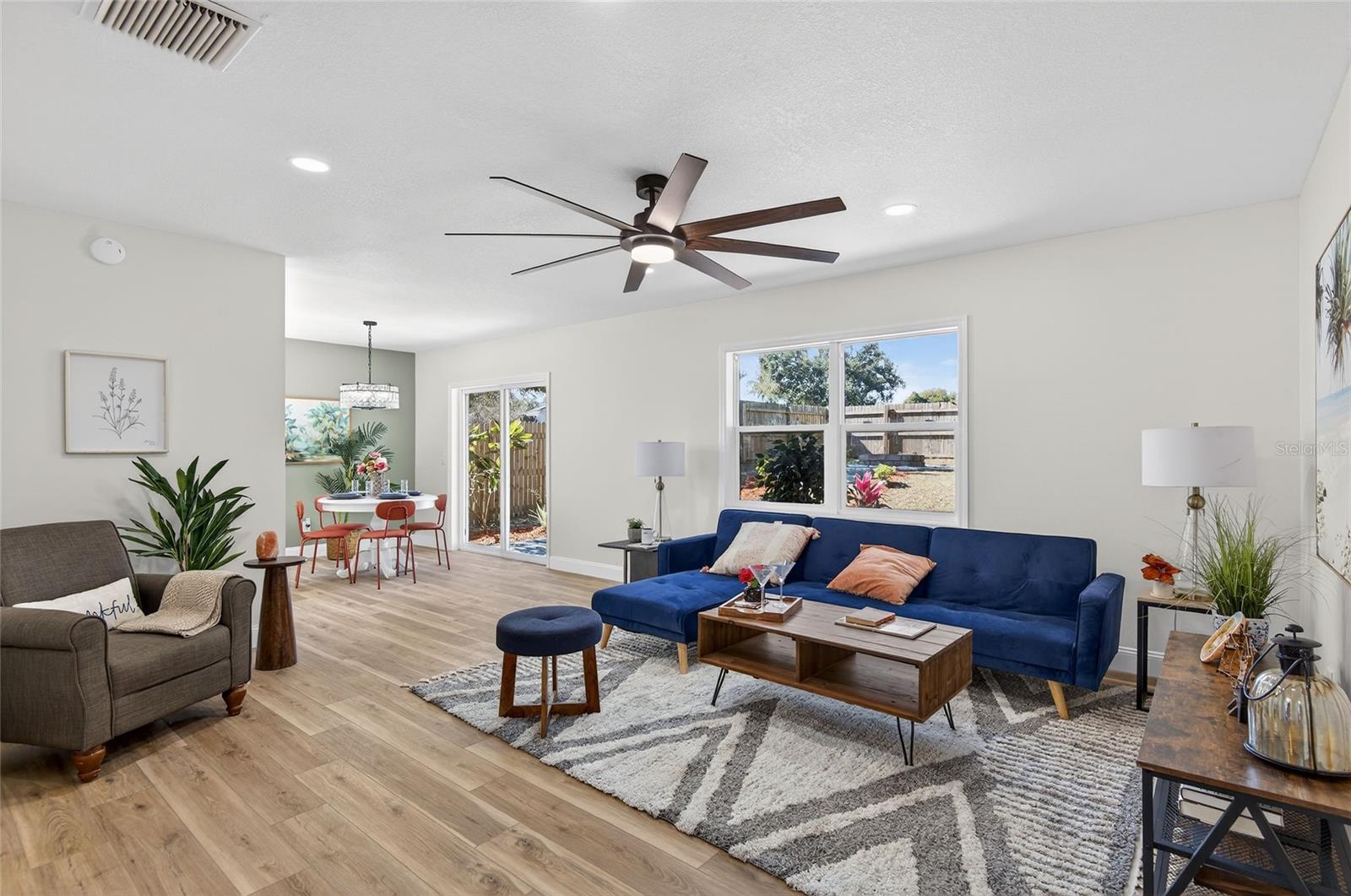 228 REGAL PARK DR, VALRICO, FL, 33594