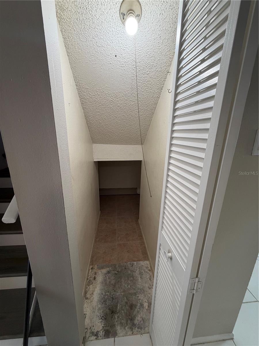 799 FAIRWOOD LN, CLEARWATER, FL, 33759