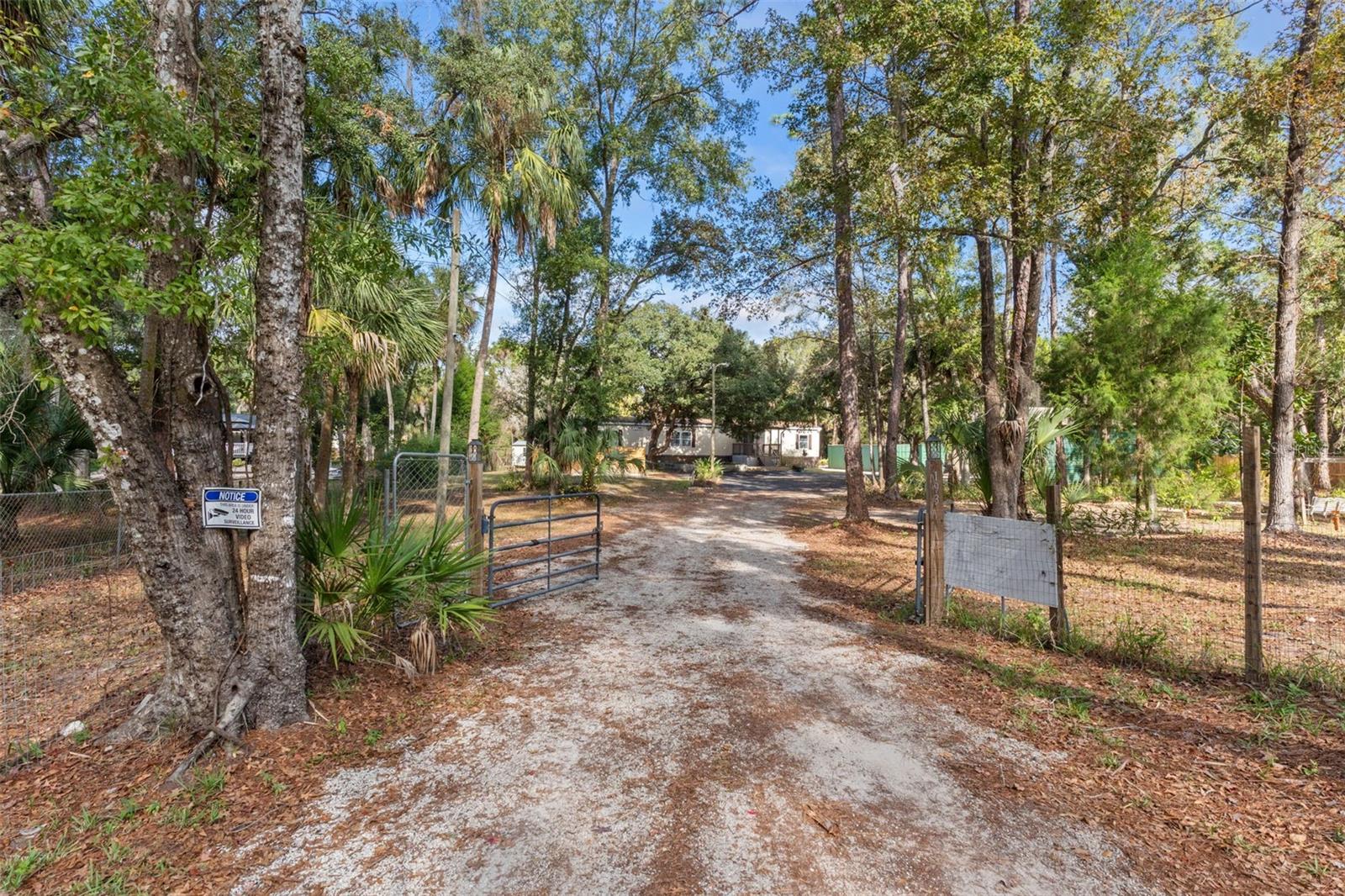 193 GLADYS AVE, INGLIS, FL, 34449