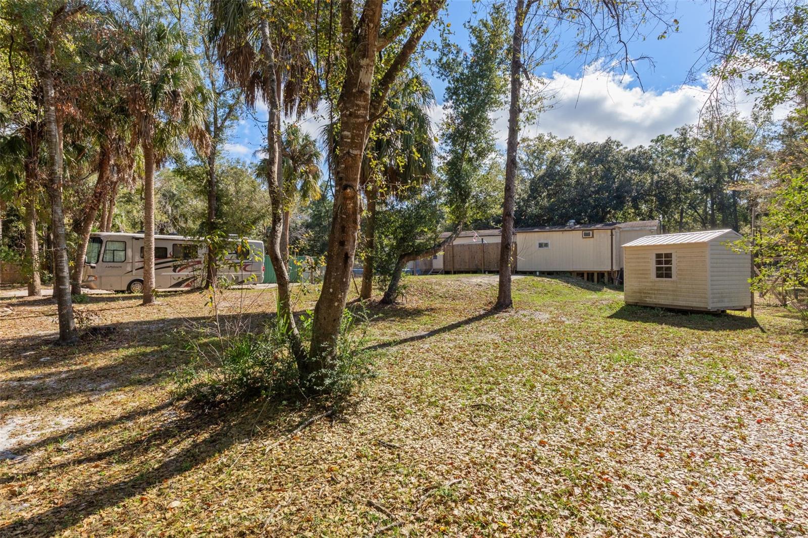 193 GLADYS AVE, INGLIS, FL, 34449