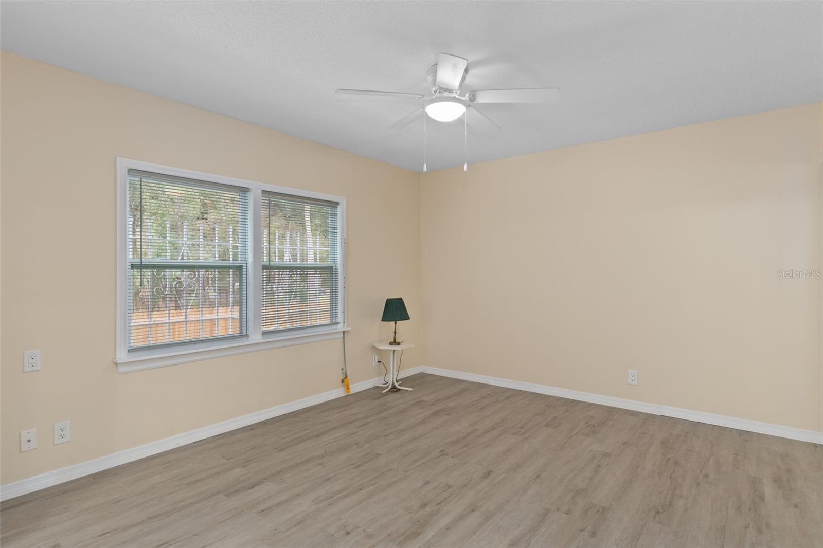 193 GLADYS AVE, INGLIS, FL, 34449