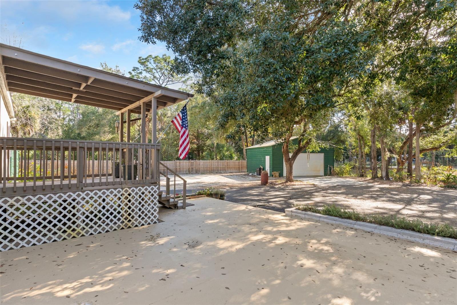 193 GLADYS AVE, INGLIS, FL, 34449