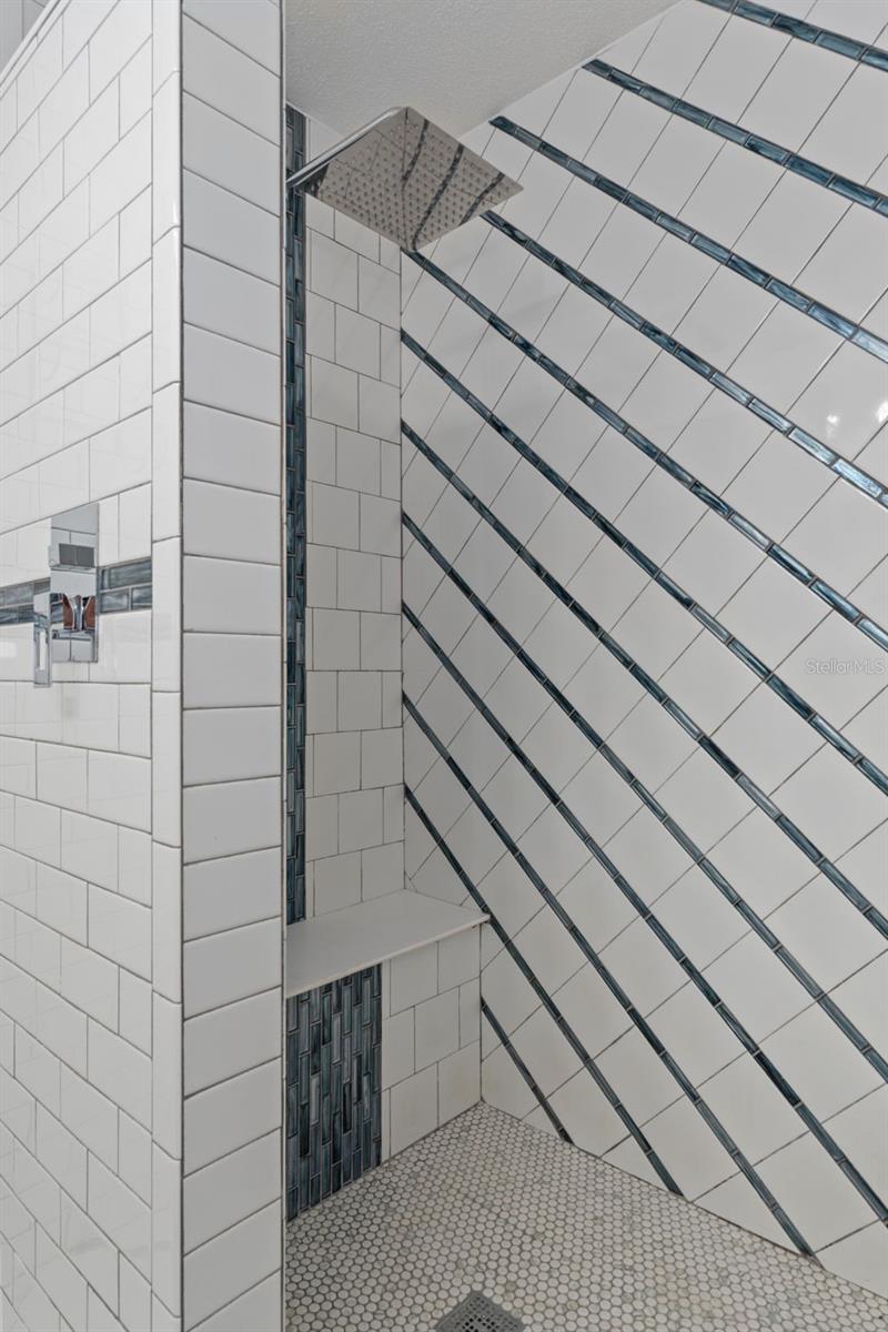 193 GLADYS AVE, INGLIS, FL, 34449