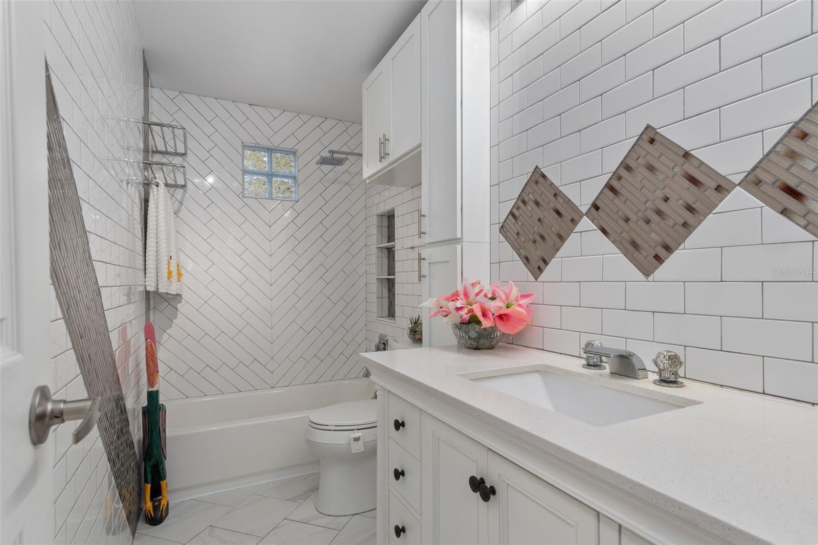 193 GLADYS AVE, INGLIS, FL, 34449