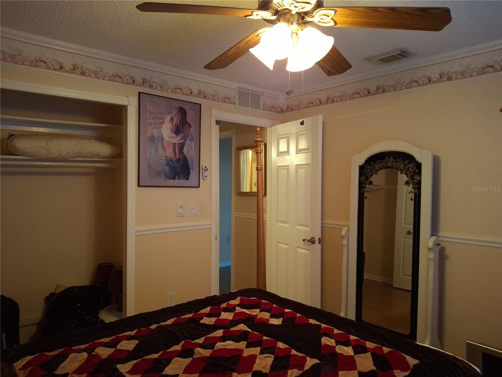 9305 120TH LN, SEMINOLE, FL, 33772