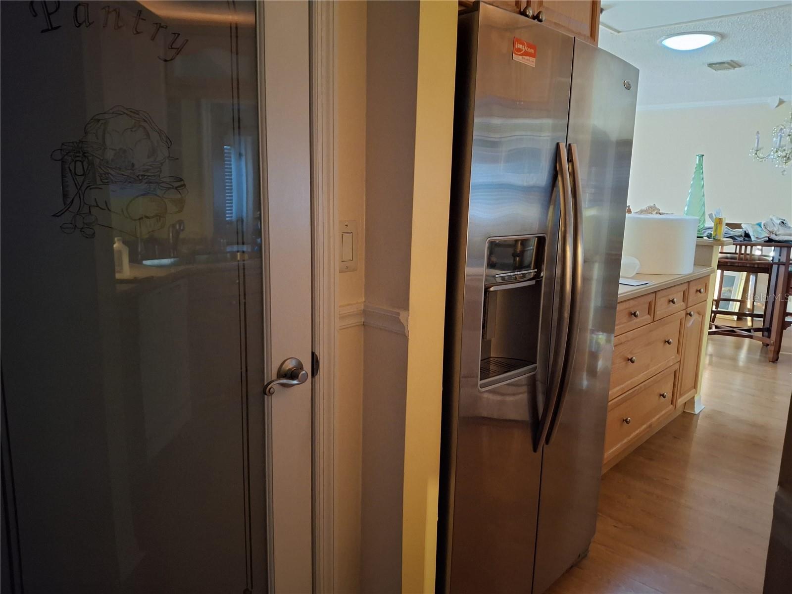 9305 120TH LN, SEMINOLE, FL, 33772