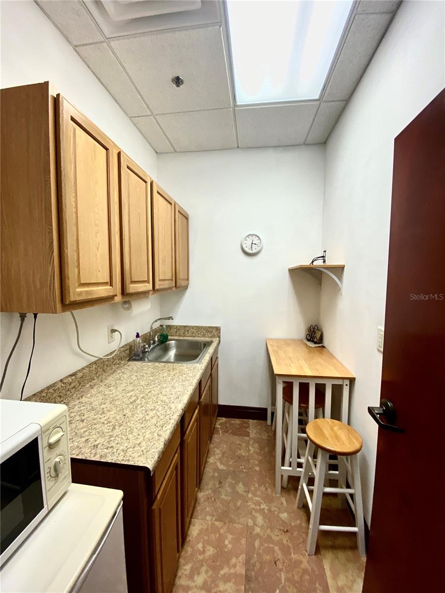 4725 W SAND LAKE RD #212, ORLANDO, FL, 32819