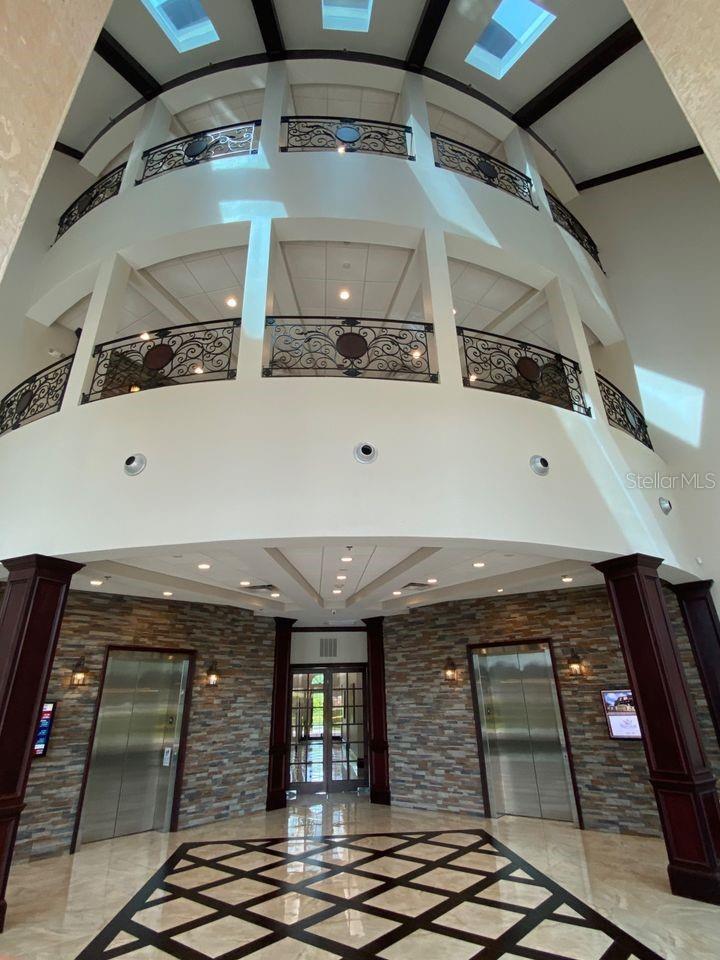 4725 W SAND LAKE RD #212, ORLANDO, FL, 32819