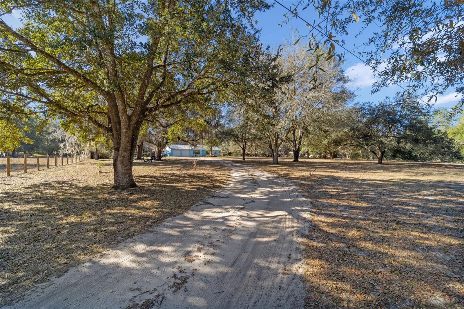 1572 N HIGHWAY 314A, SILVER SPRINGS, FL, 34488