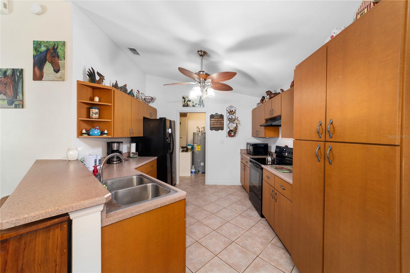 1572 N HIGHWAY 314A, SILVER SPRINGS, FL, 34488