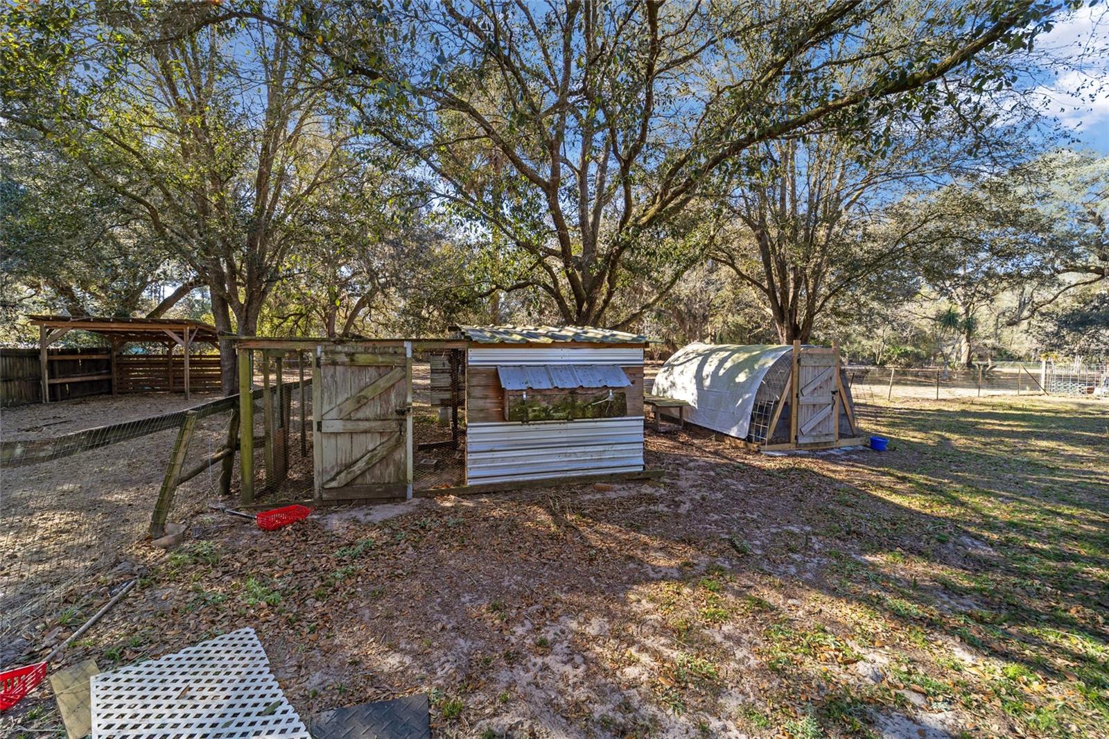 1572 N HIGHWAY 314A, SILVER SPRINGS, FL, 34488