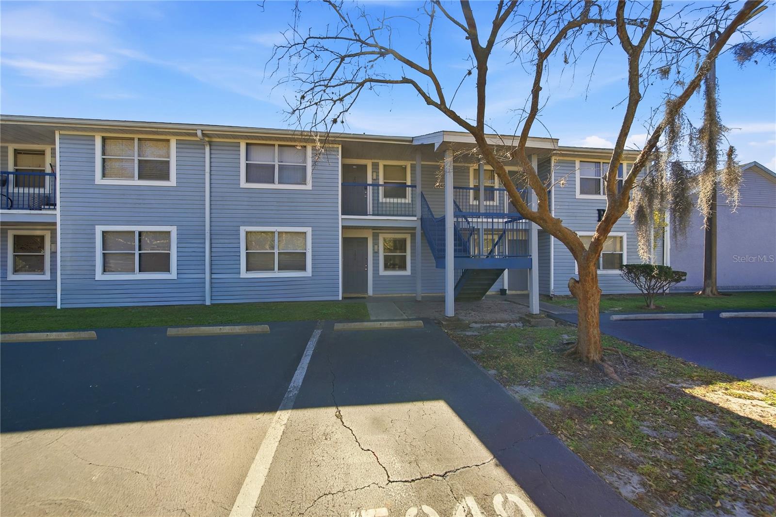 5040 TERRACE PALMS CIR #102, TAMPA, FL, 33617