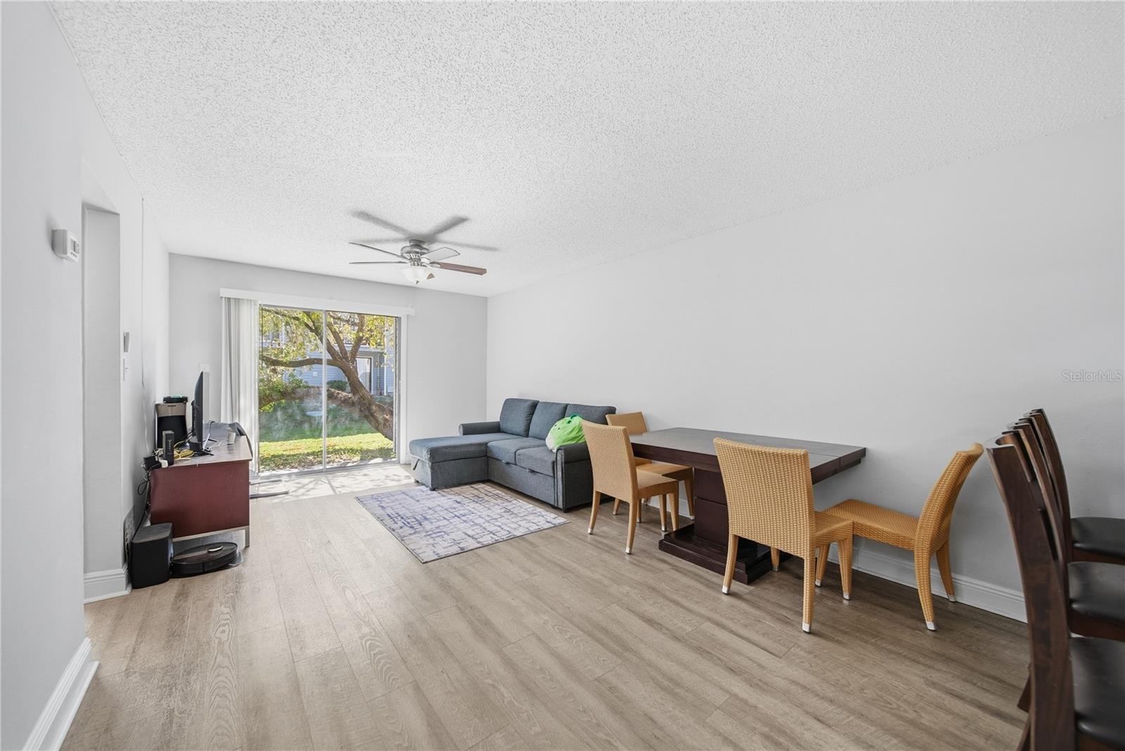 5040 TERRACE PALMS CIR #102, TAMPA, FL, 33617