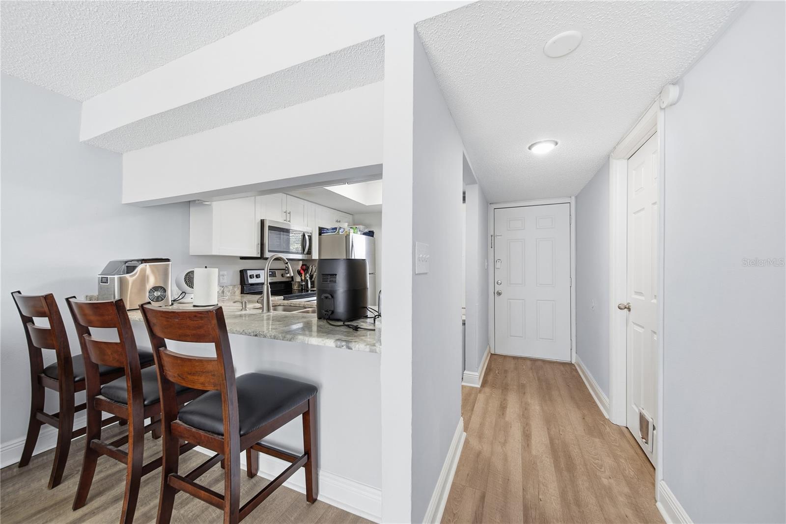 5040 TERRACE PALMS CIR #102, TAMPA, FL, 33617