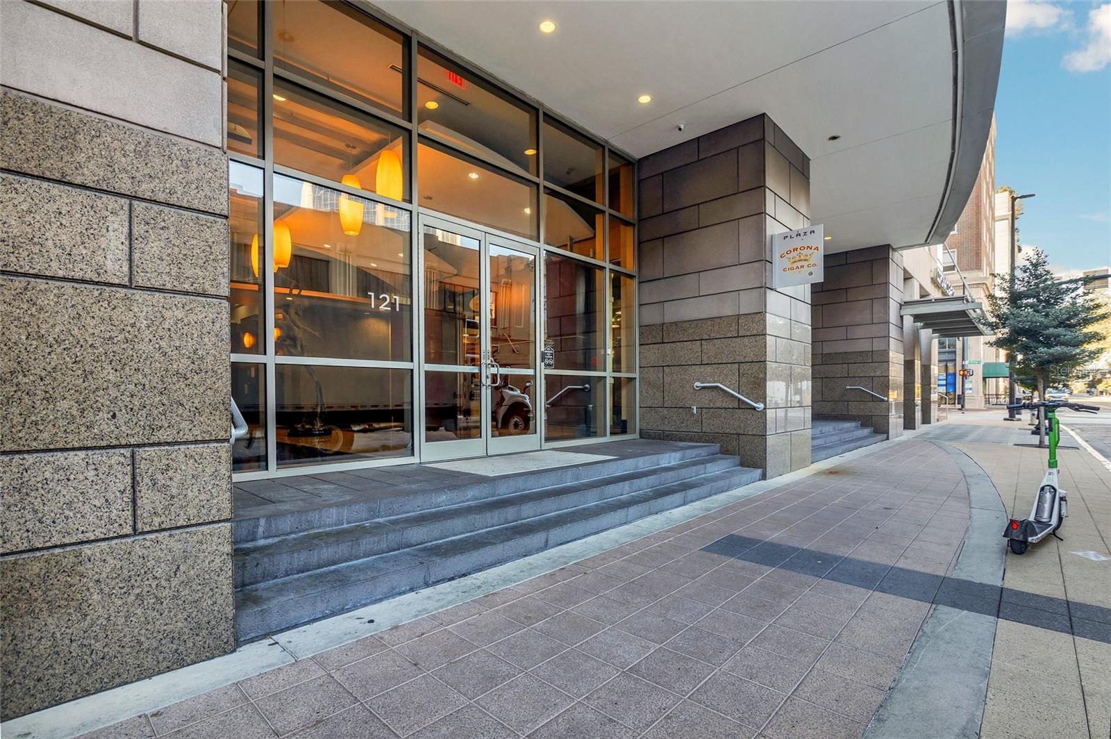 121 S ORANGE AVE #820, ORLANDO, FL, 32801