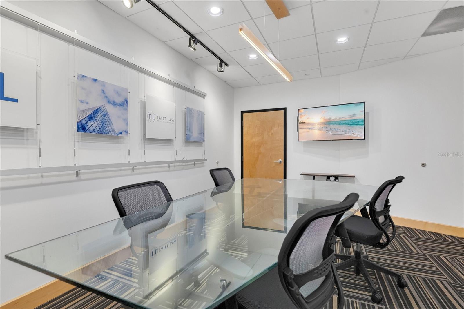 121 S ORANGE AVE #820, ORLANDO, FL, 32801