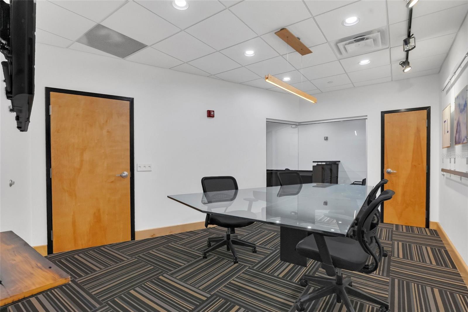 121 S ORANGE AVE #820, ORLANDO, FL, 32801