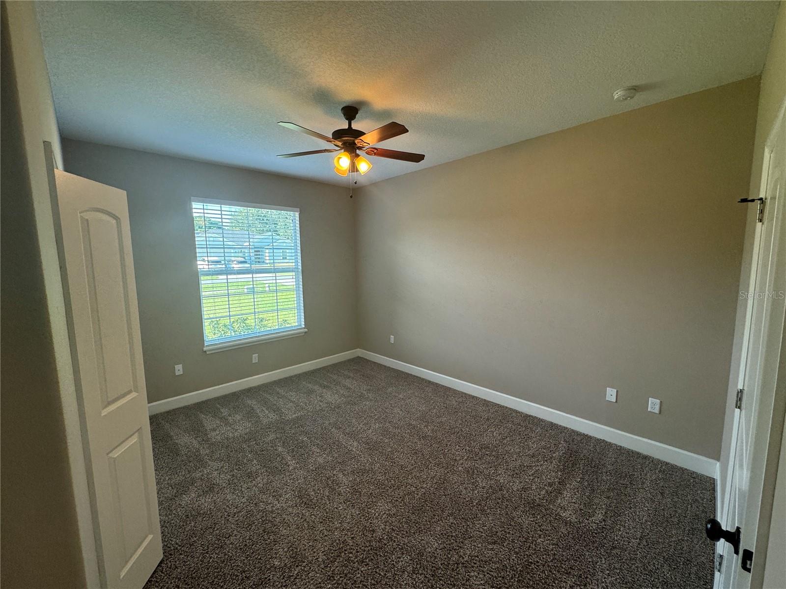 33844 EMERALD POND LOOP, LEESBURG, FL, 34788