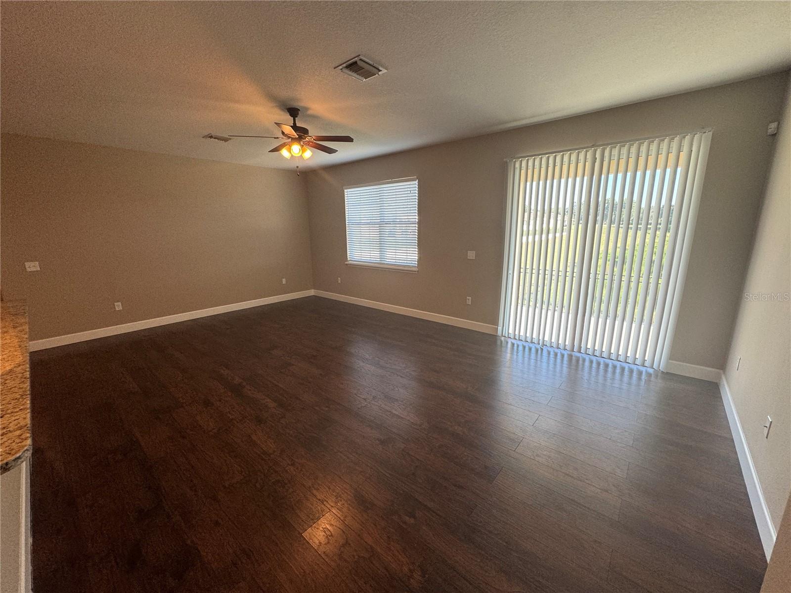 33844 EMERALD POND LOOP, LEESBURG, FL, 34788