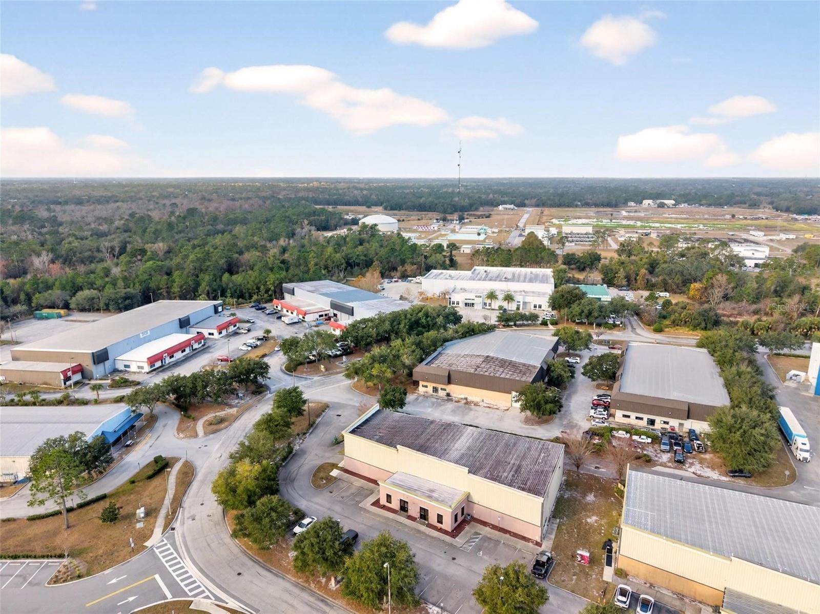 551 S ECON CIR, OVIEDO, FL, 32765