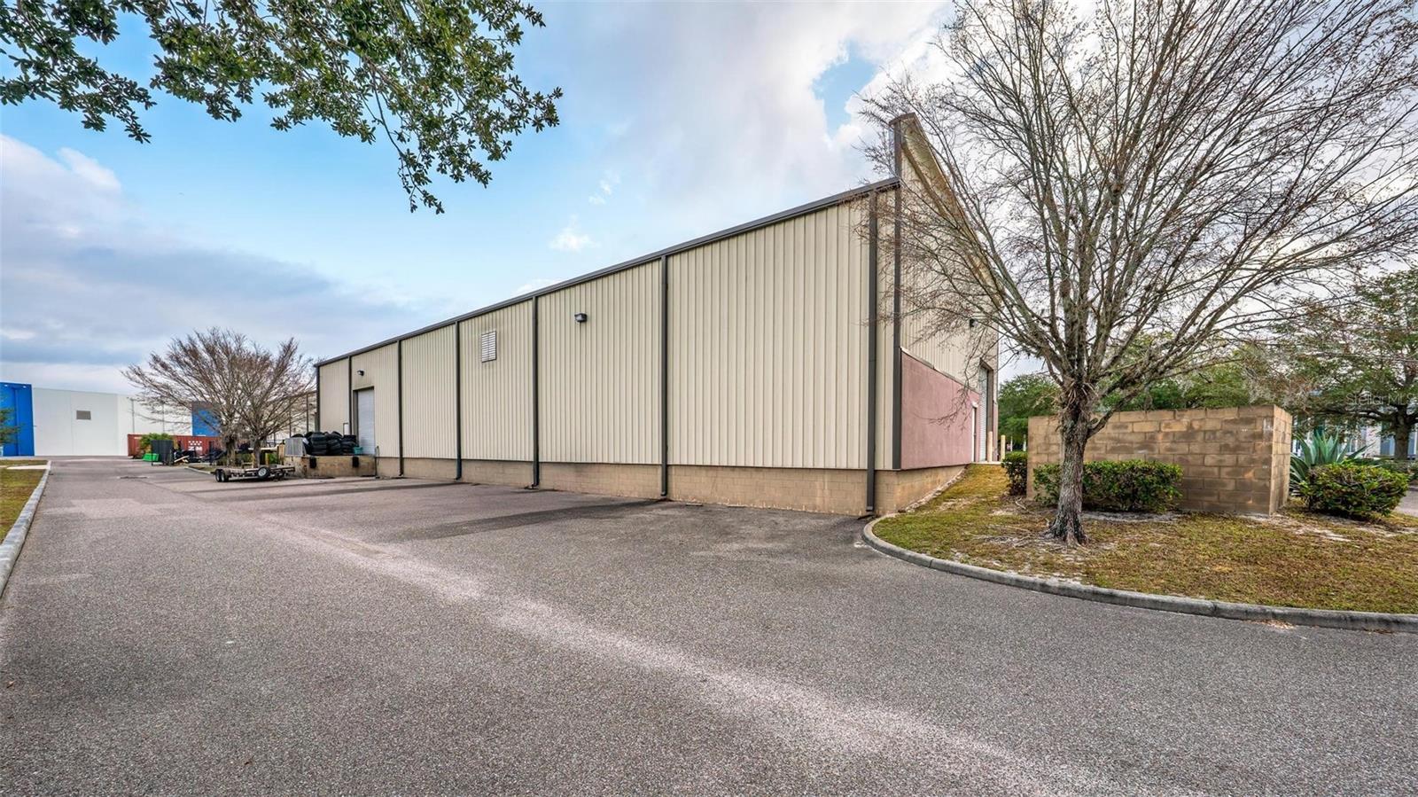 551 S ECON CIR, OVIEDO, FL, 32765