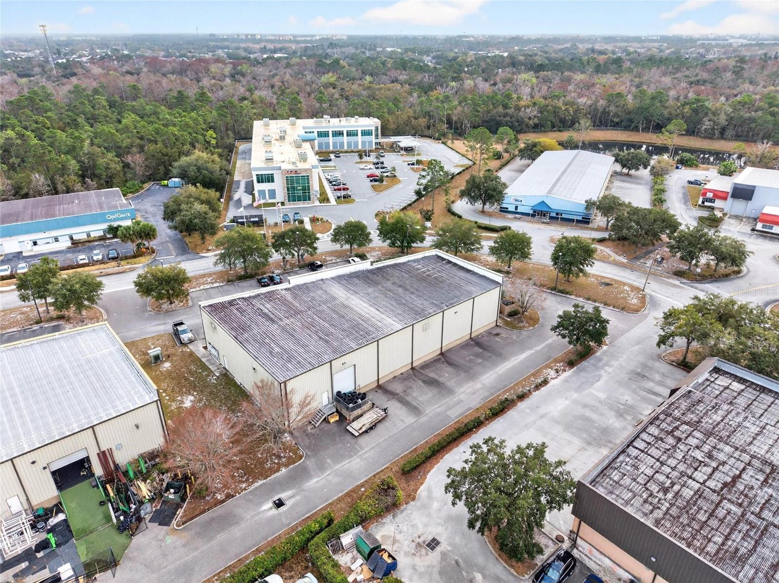 551 S ECON CIR, OVIEDO, FL, 32765