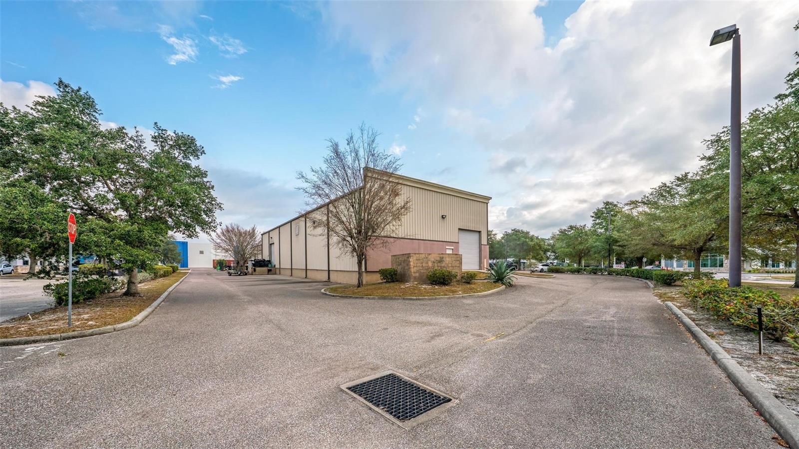 551 S ECON CIR, OVIEDO, FL, 32765