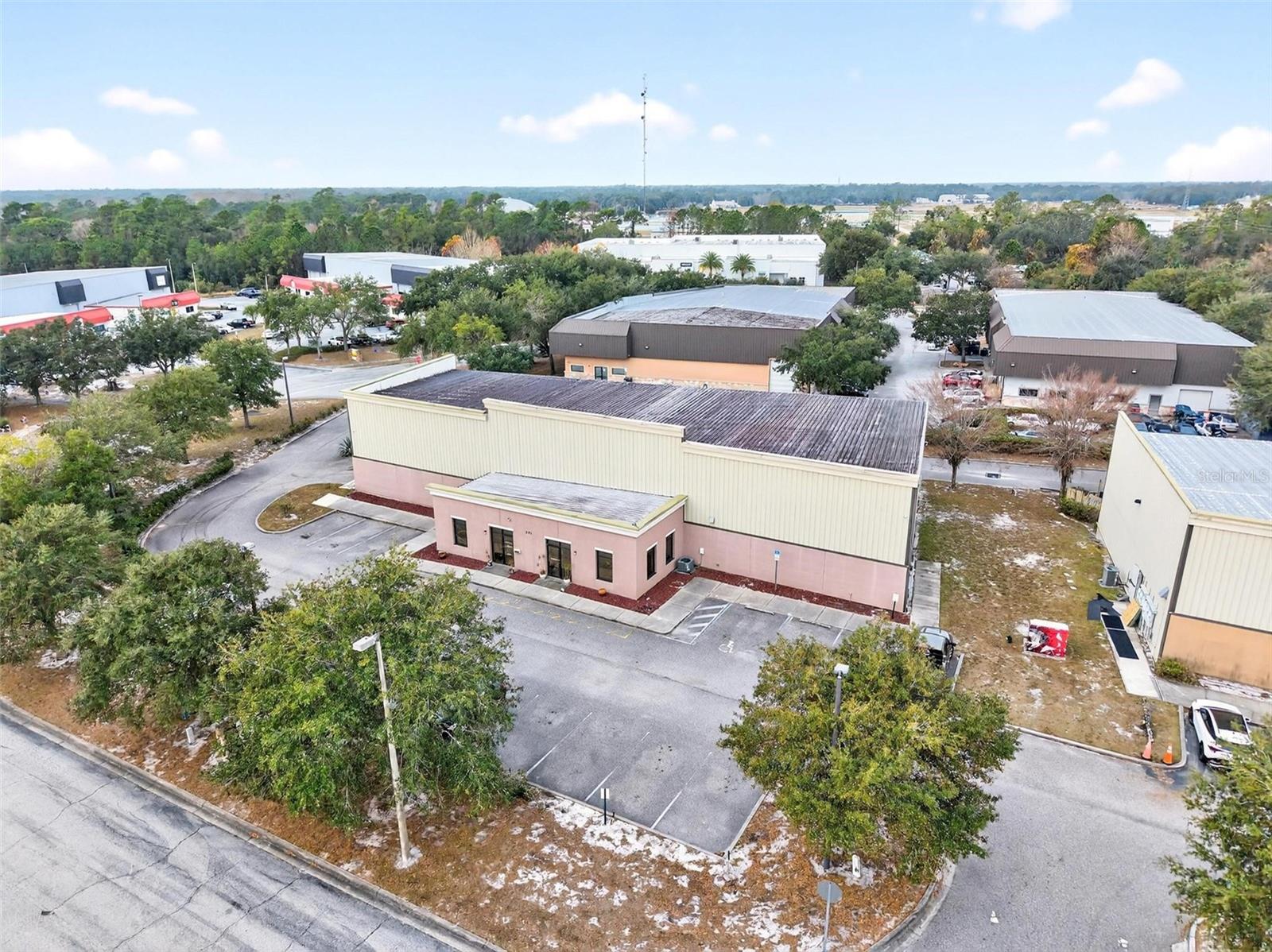 551 S ECON CIR, OVIEDO, FL, 32765