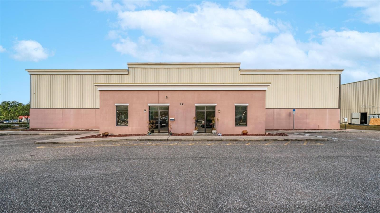 551 S ECON CIR, OVIEDO, FL, 32765