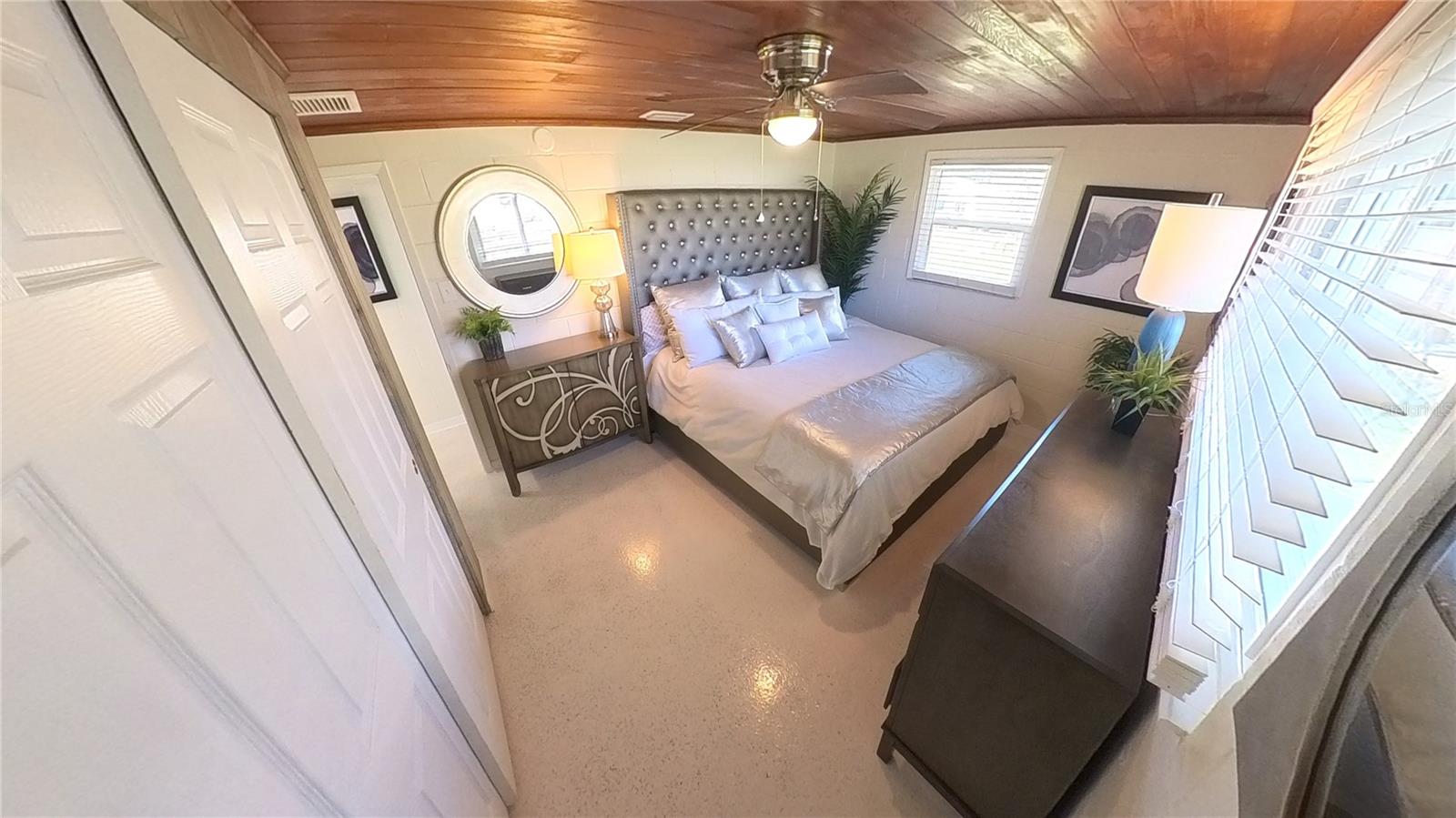 511 DONA DR, NOKOMIS, FL, 34275