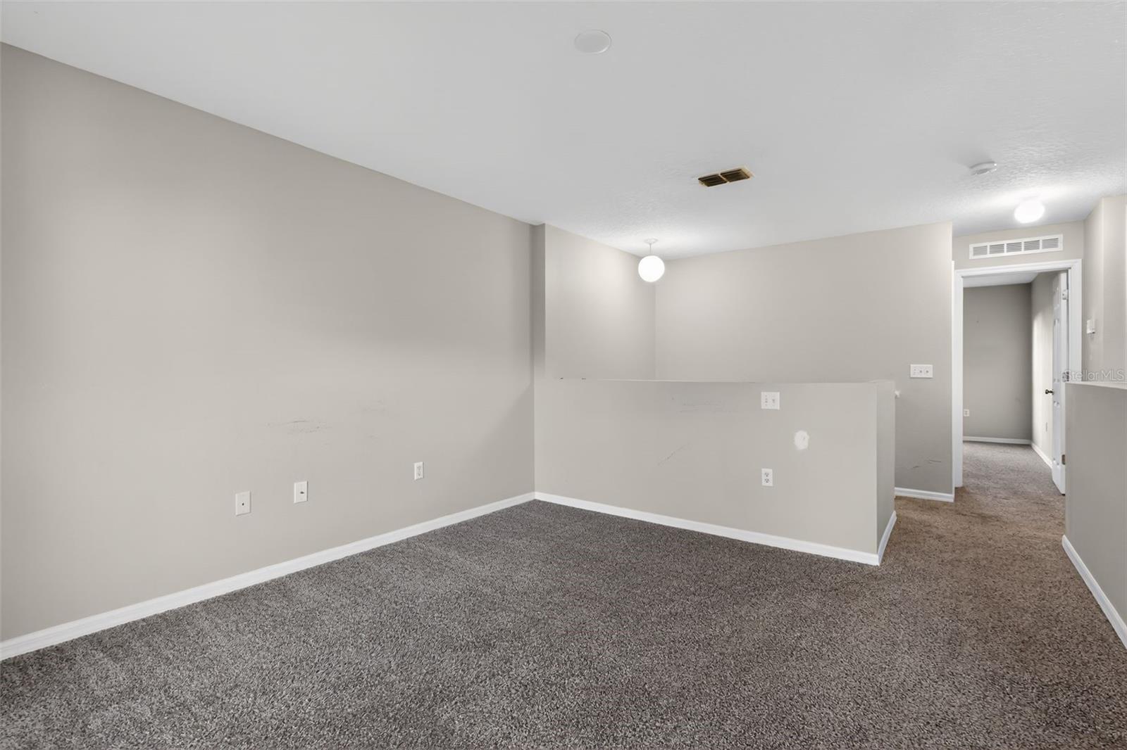 831 MARIETTA LN, EUSTIS, FL, 32726