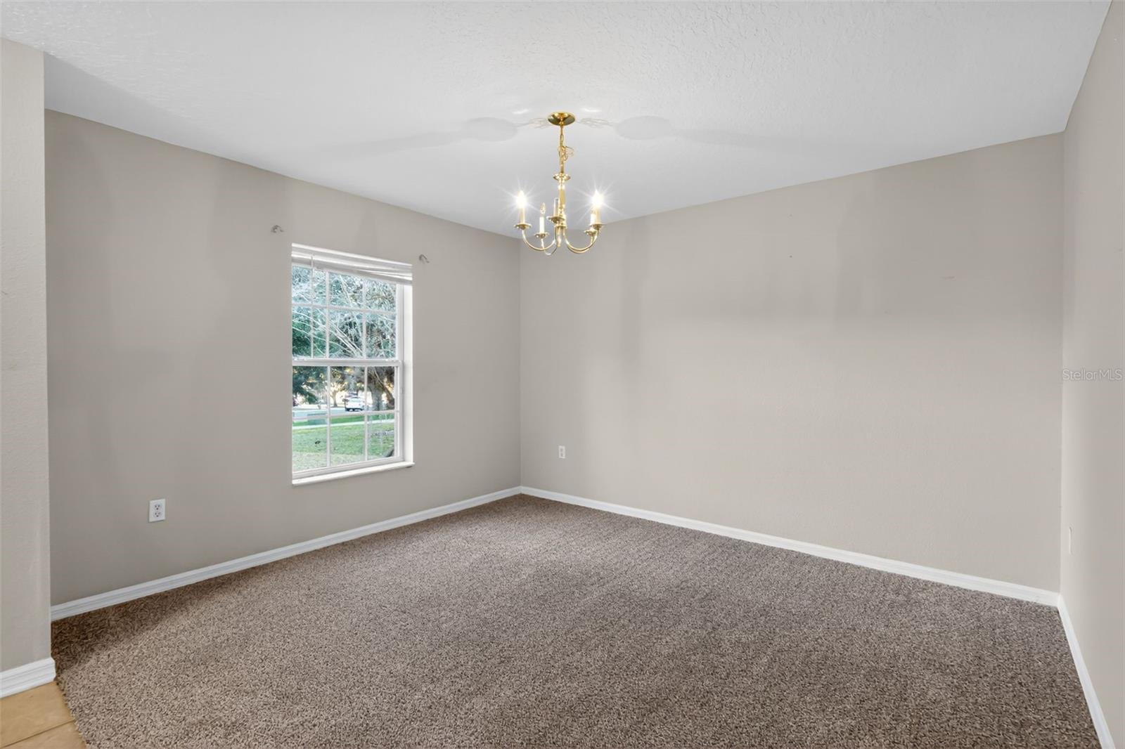 831 MARIETTA LN, EUSTIS, FL, 32726