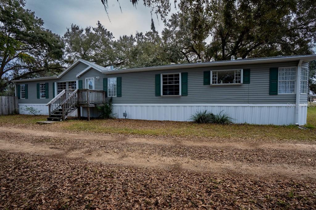 13811 COUNTY ROAD 109D, LADY LAKE, FL, 32159