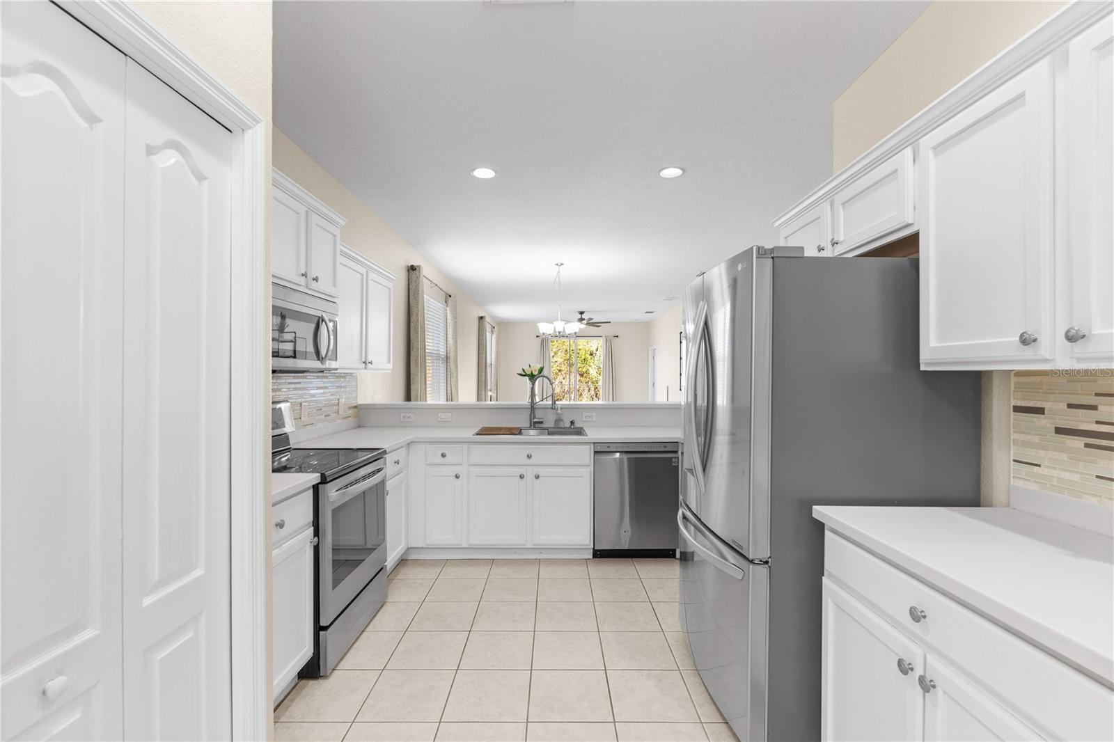 7051 CHATUM LIGHT RUN, BRADENTON, FL, 34212