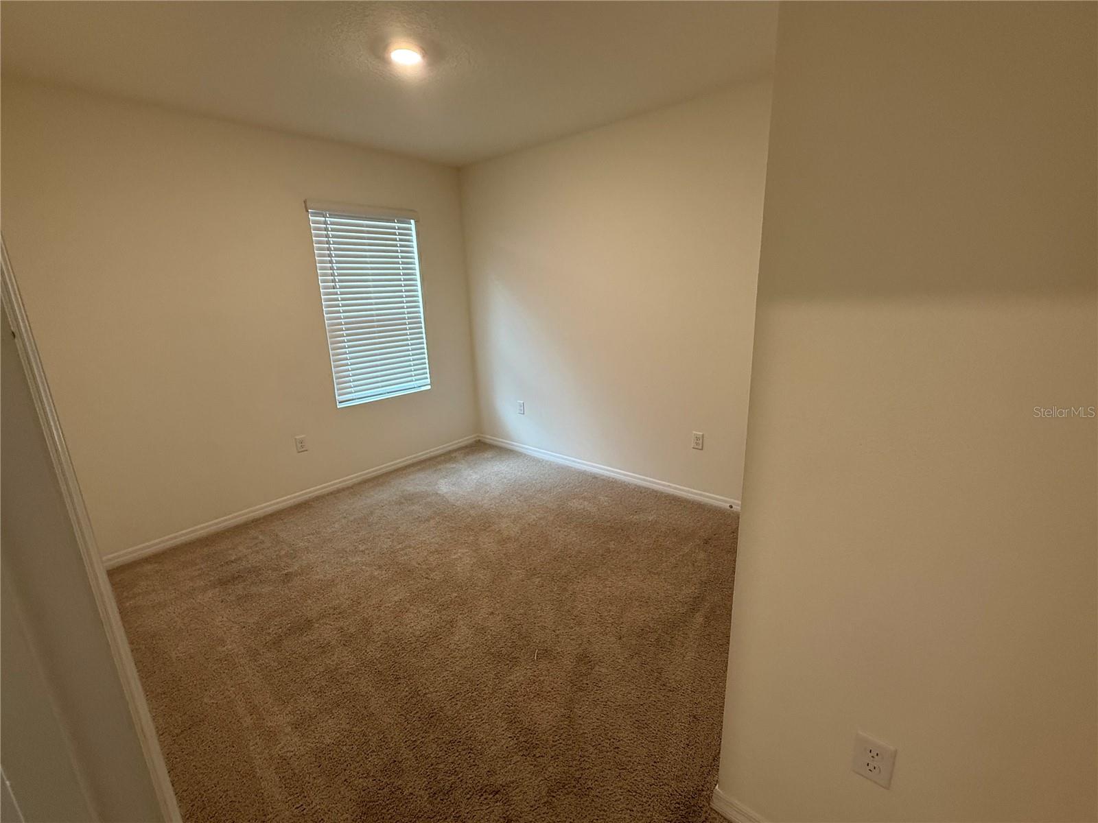 2626 ANGEL FALLS DR, DAVENPORT, FL, 33837