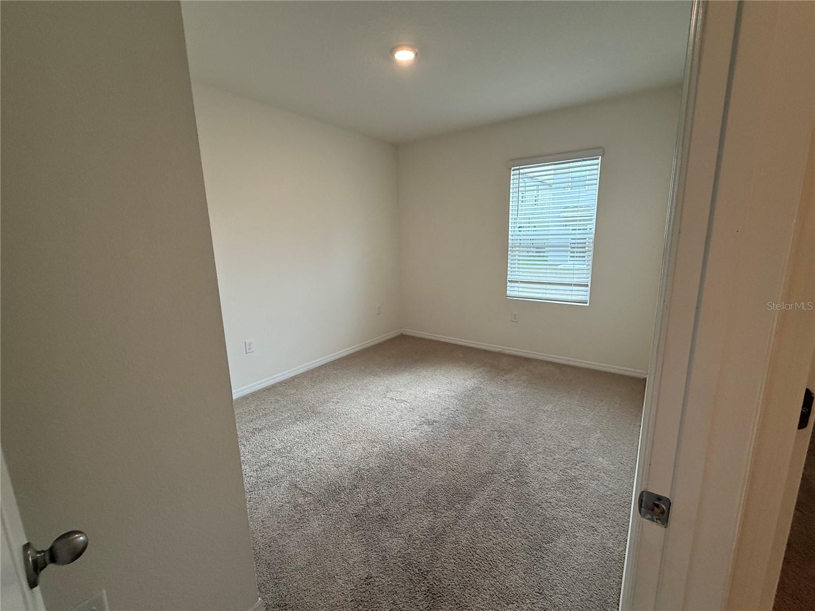 2626 ANGEL FALLS DR, DAVENPORT, FL, 33837