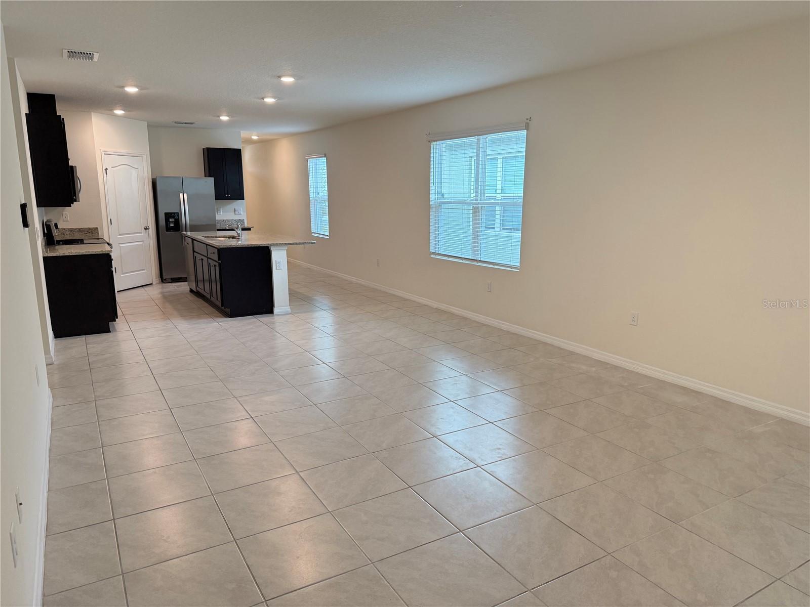 2626 ANGEL FALLS DR, DAVENPORT, FL, 33837